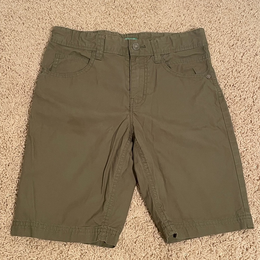 United Colors of Benetton sage green boys short